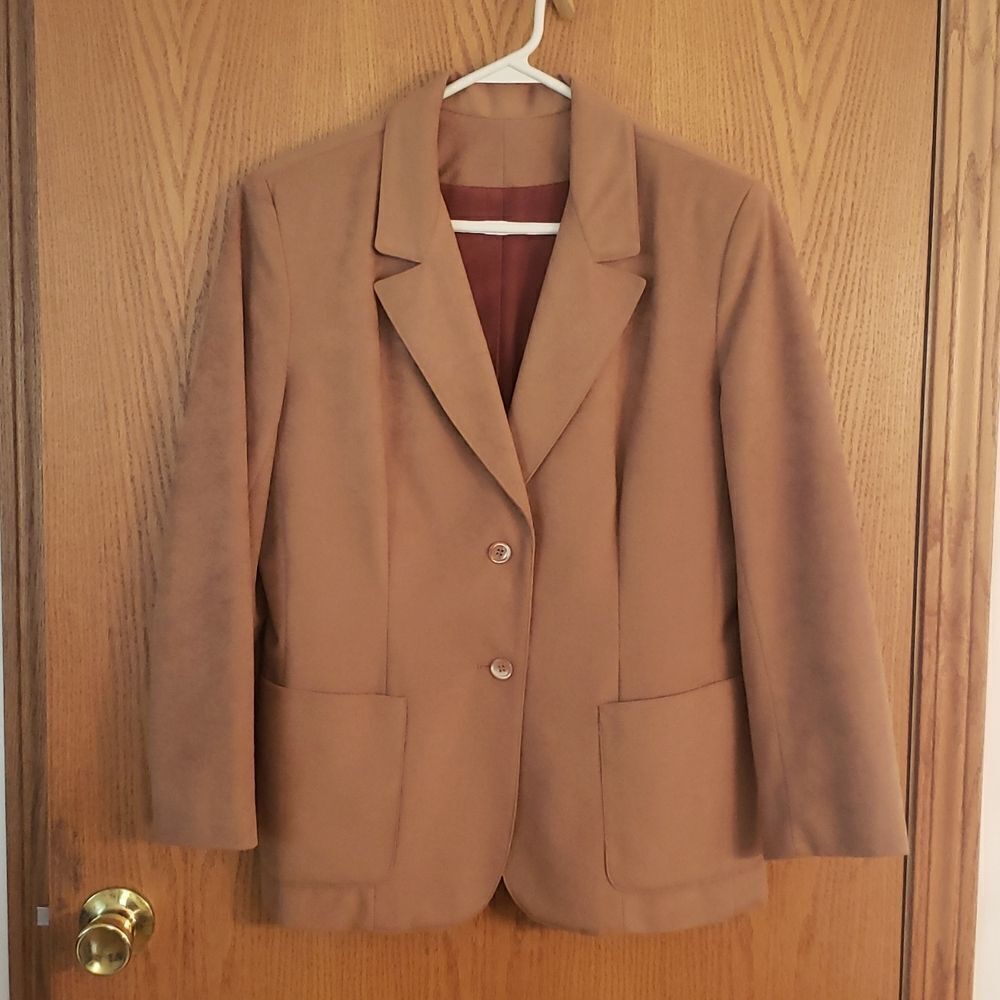 Ladies Vintage Camel Colored Suede Suit Jacket Blazer Sz 14